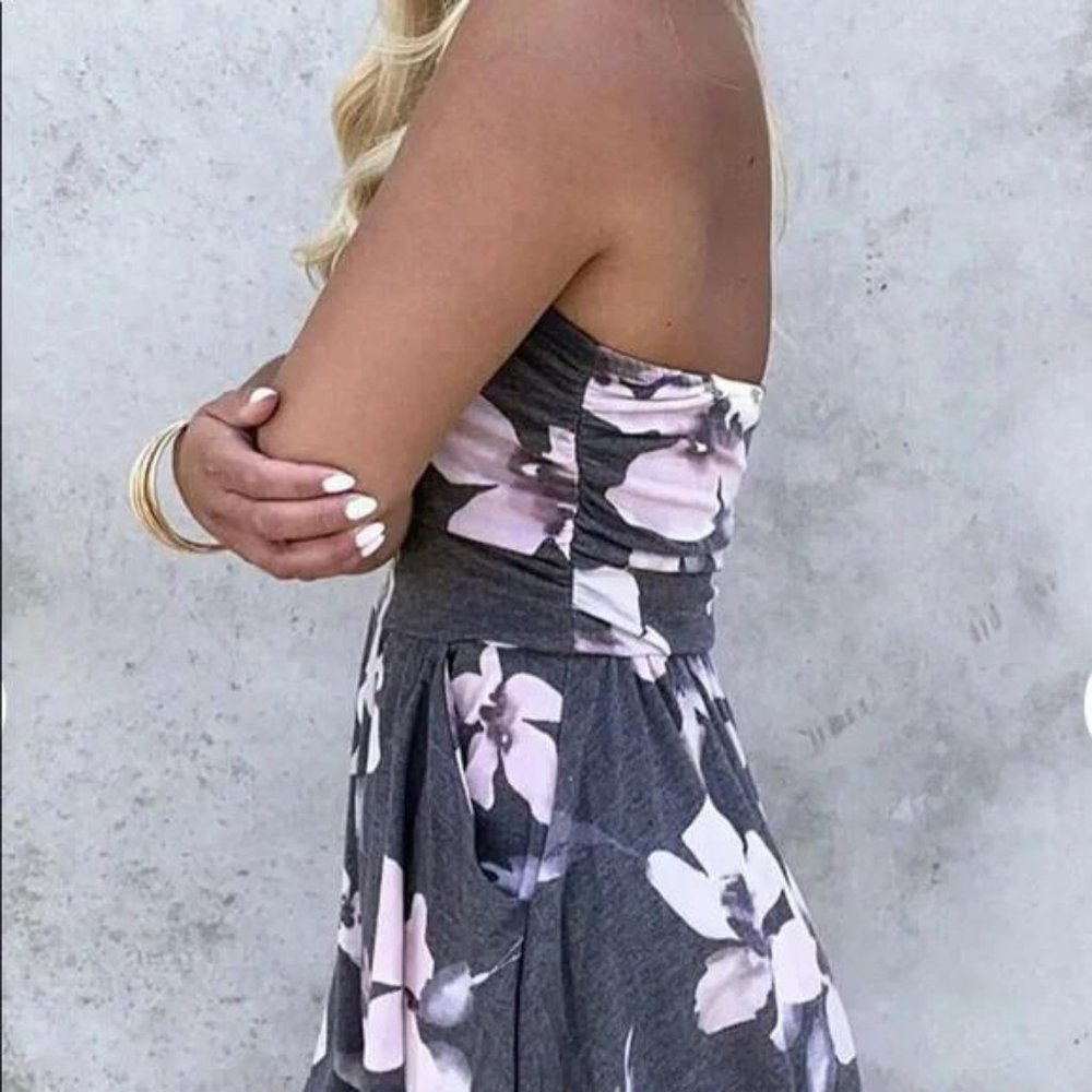 Strapless Floral Romper - Picture 6 of 6